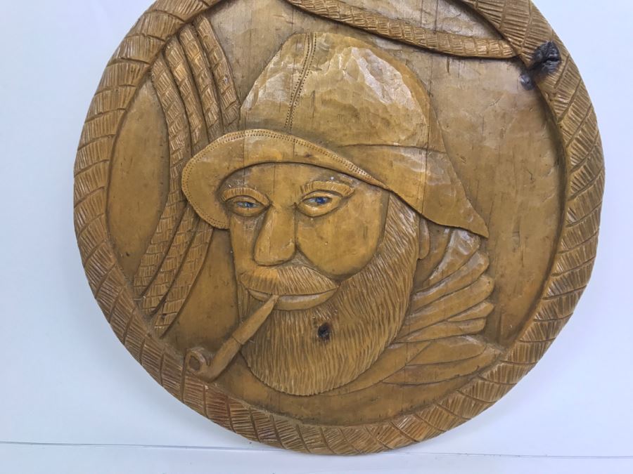 Relief Carved Vintage Fisherman Wall Plaque [Photo 4]