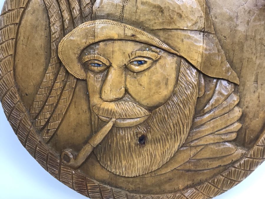 Relief Carved Vintage Fisherman Wall Plaque [Photo 5]