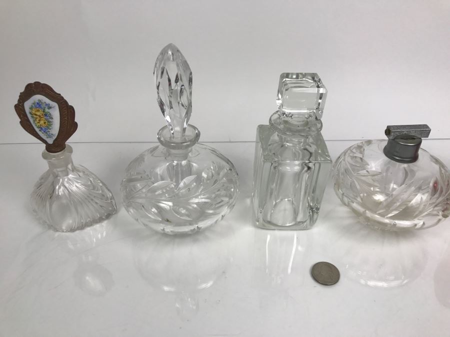 Collection Of Perfume Bottles And Bottles With Stoppers [Photo 8]