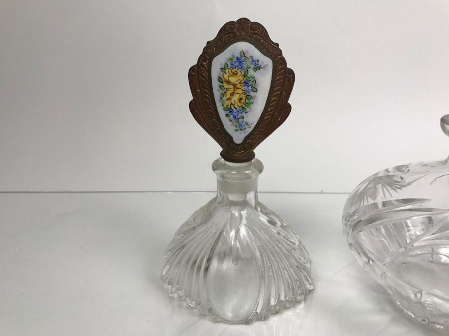 Collection Of Perfume Bottles And Bottles With Stoppers [Photo 3]