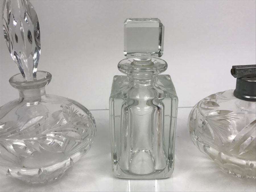 Collection Of Perfume Bottles And Bottles With Stoppers [Photo 6]
