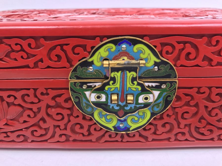 Vintage Chinese Red Cinnabar Lacquer Rectangular Box With Landscape Scene On Top [Photo 10]