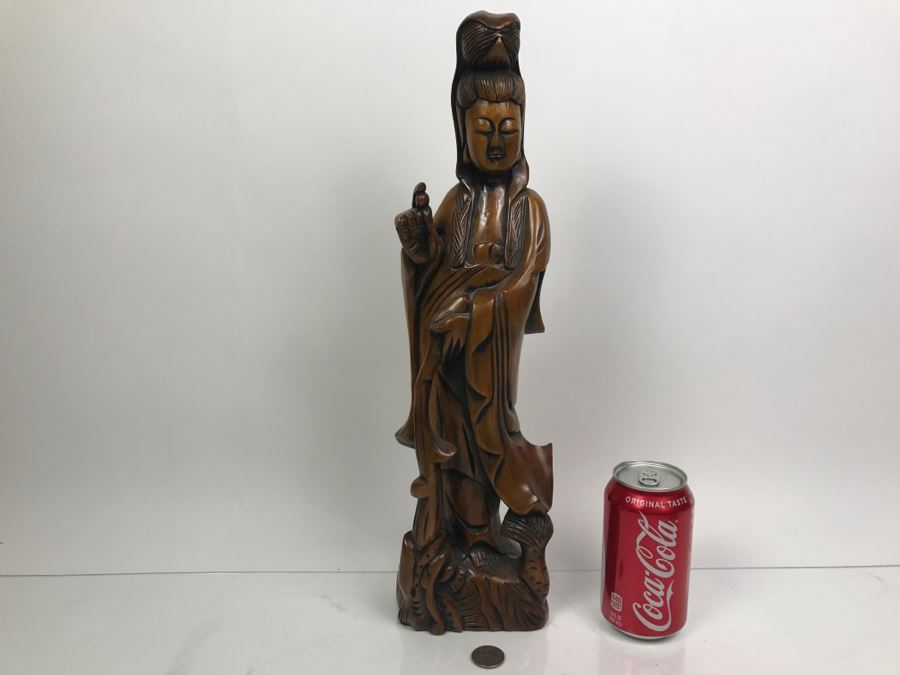 Chinese Wood Carving [Photo 1]