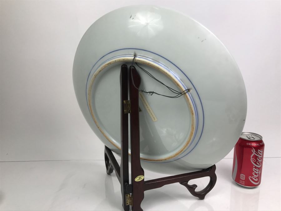Large Signed Japanese Imari Charger With Wooden Stand [Photo 8]