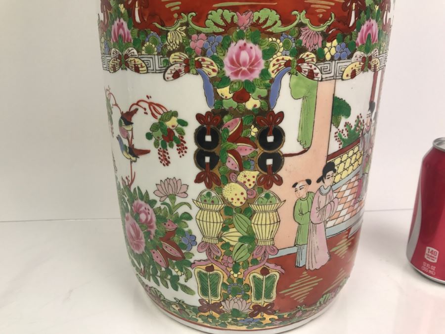 Chinese Famille Rose Umbrella Stand [Photo 6]