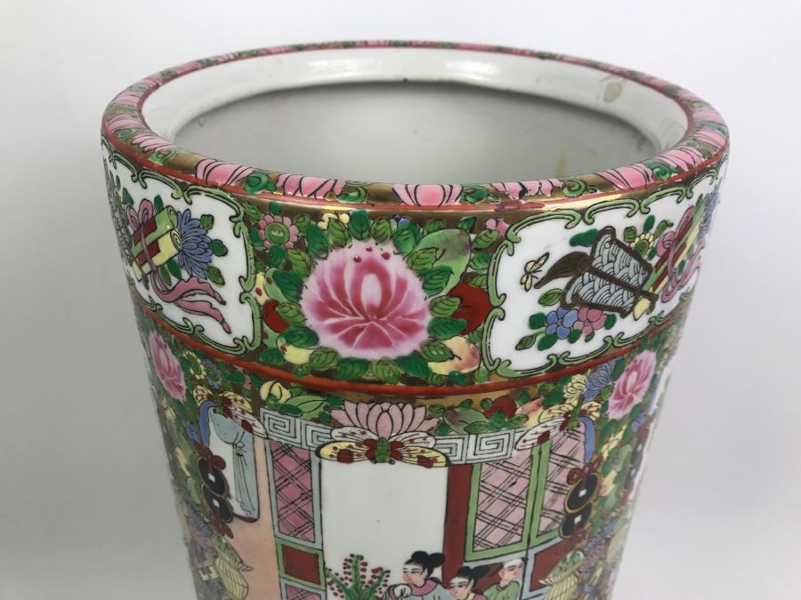 Chinese Famille Rose Umbrella Stand [Photo 3]