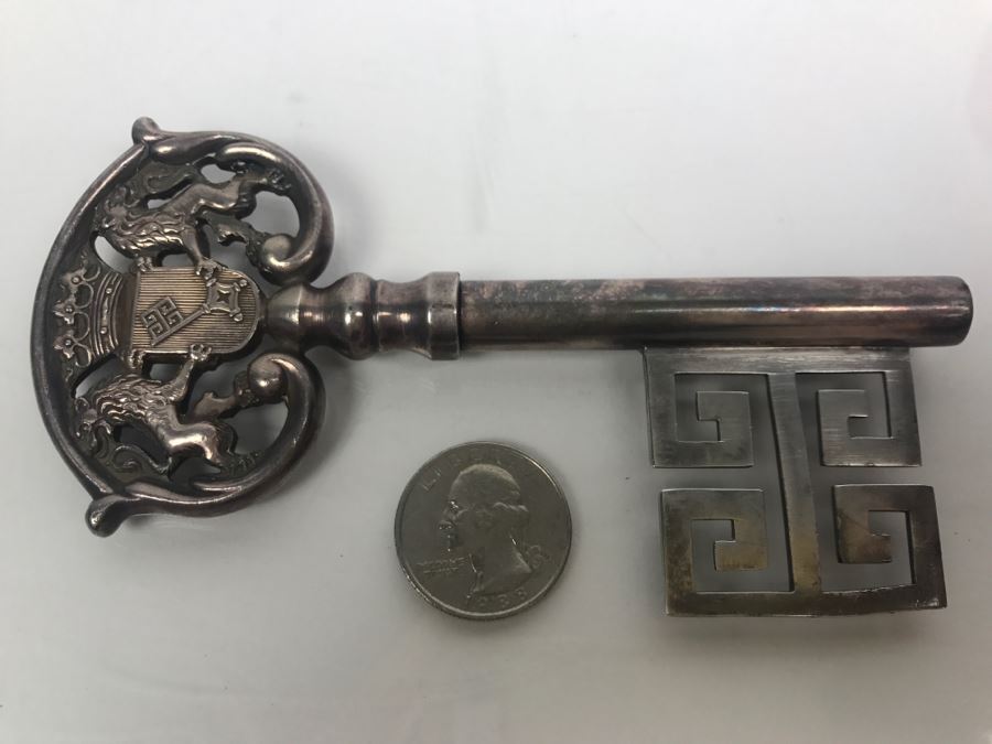 Large Silver Key 118.8g [Photo 3]