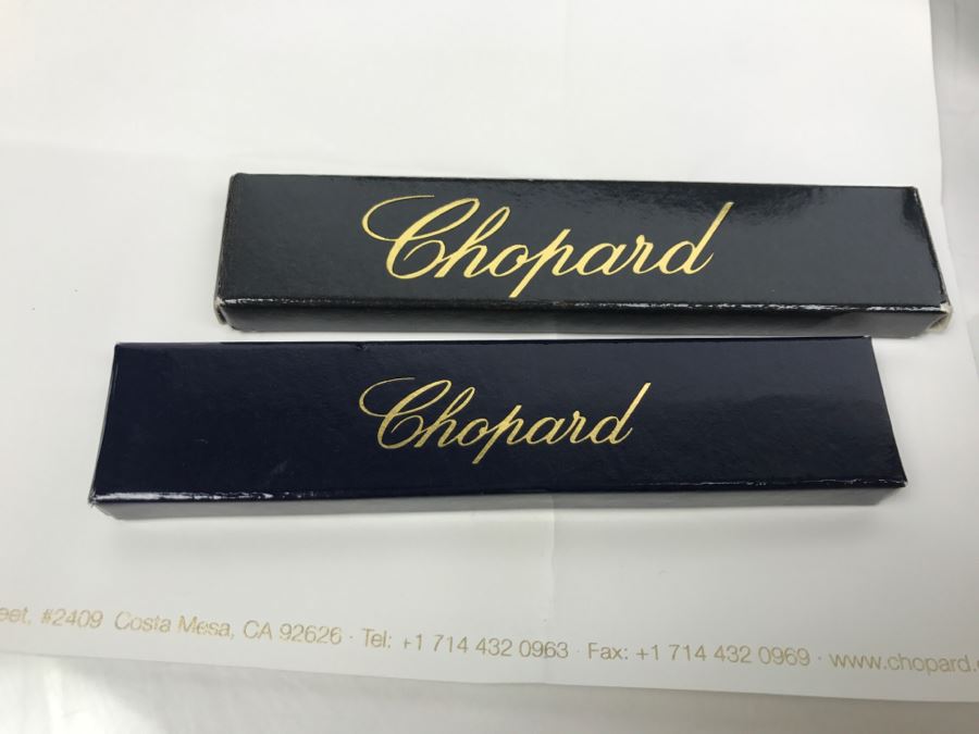 Chopard Ballpoint Pen With Moving Fish (7 SAPPHIRE PINK 0.05CT) Pink Resin Body And Cap Pink Gold Colour Trims With Box, Bag And Receipt [Photo 16]