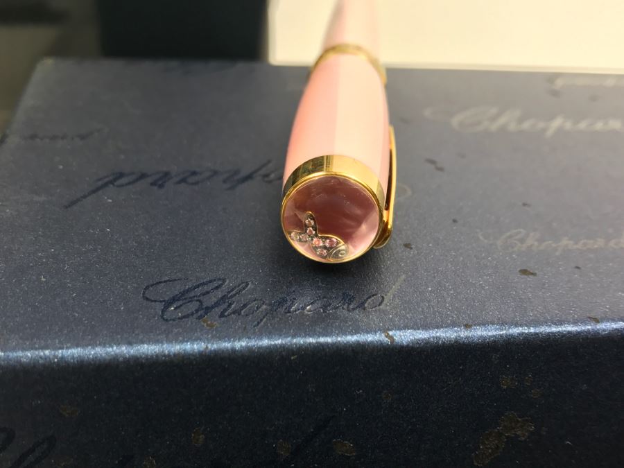 Chopard Ballpoint Pen With Moving Fish (7 SAPPHIRE PINK 0.05CT) Pink Resin Body And Cap Pink Gold Colour Trims With Box, Bag And Receipt [Photo 9]