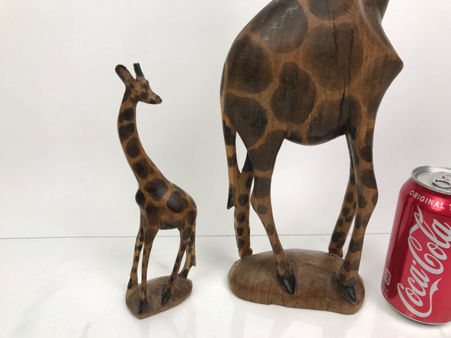 Pair Of African Carved Wooden Giraffes [Photo 5]