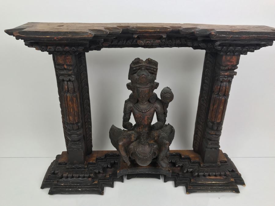 Antique Wood Carving [Photo 15]