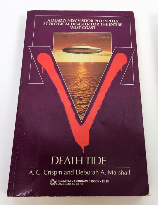 Starbridge Collection & Death Tide - Signed by A.C. Crispin & T, Jackson King [Photo 2]
