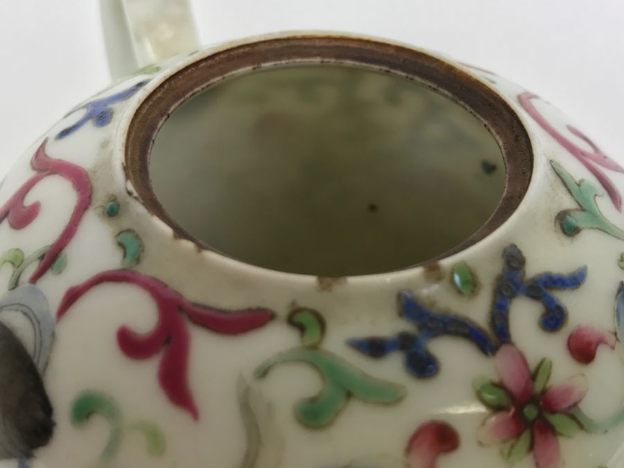 Vintage Signed Chinese Teapot [Photo 9]