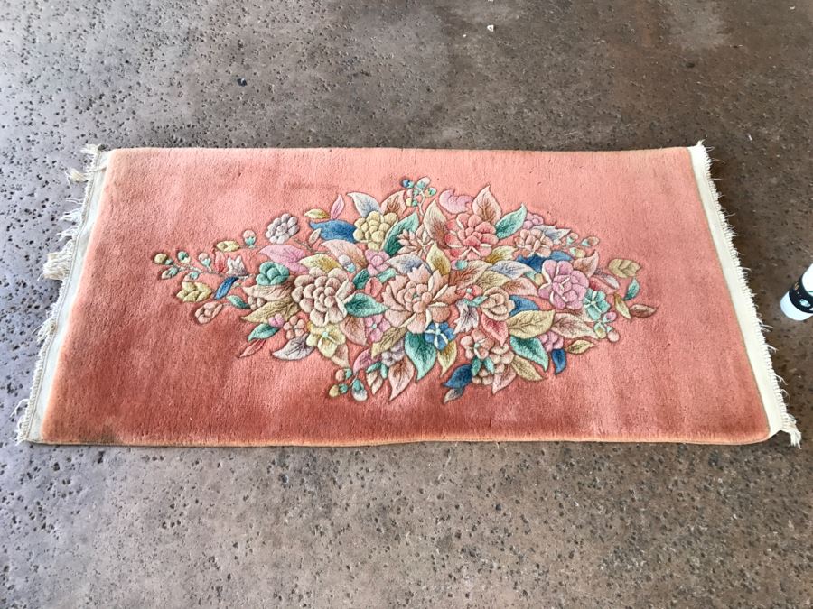 Small Chinese Rug Salmon Color [Photo 2]