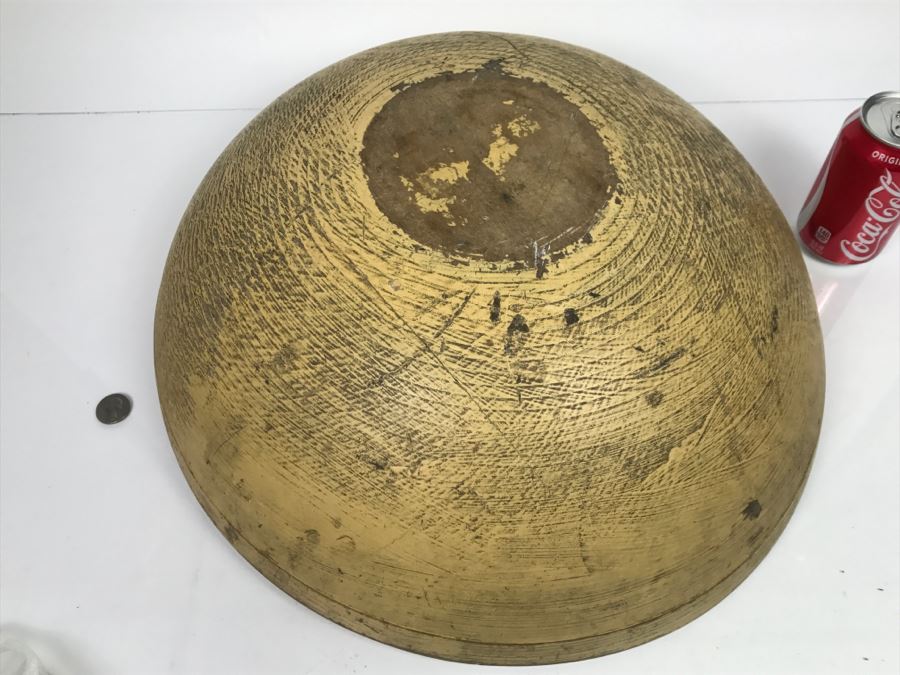 Large Primitive Wooden Bowl Dough Bowl [Photo 12]