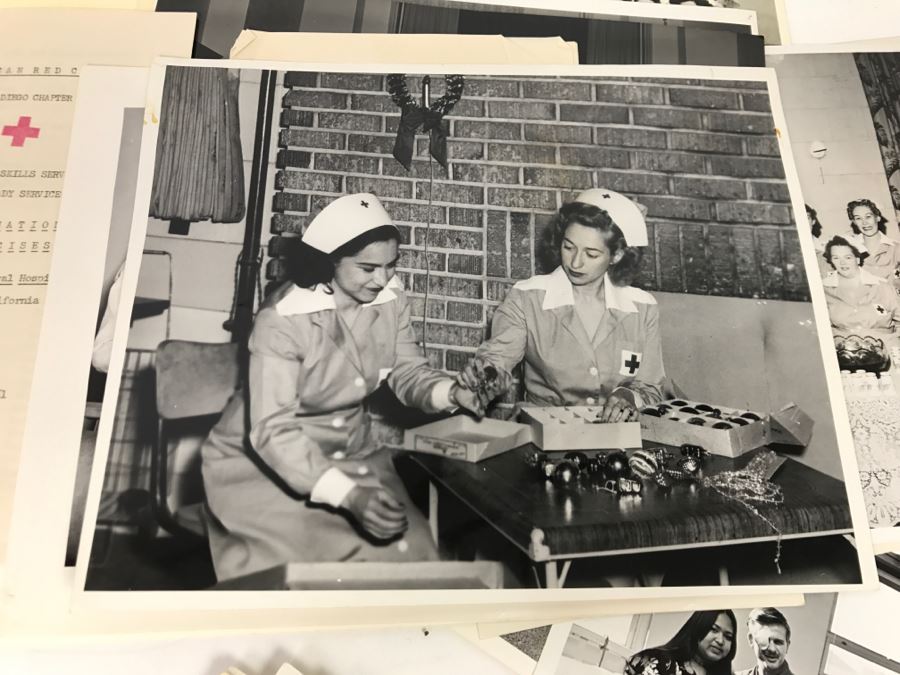 Huge Collection Of Vintage 1940's And 50's American Red Cross Photographs [Photo 19]
