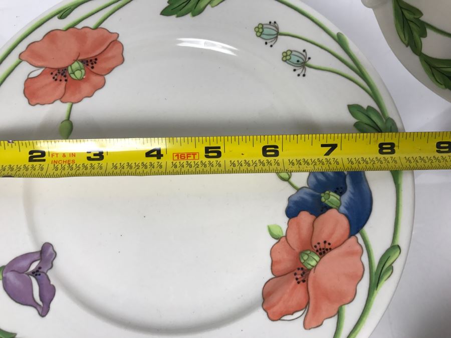 Villeroy & Boch Germany Amapola Pattern China Set With Platter, Gravy Boat, Creamer And Sugar, Bowls And Plates [Photo 10]