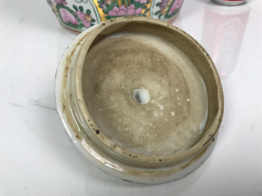 Large Signed Chinese Famile Rose Porcelain Lidded Jar [Photo 15]