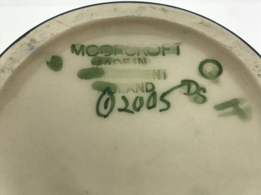 Moorcroft Pottery Art Pottery Vase [Photo 2]