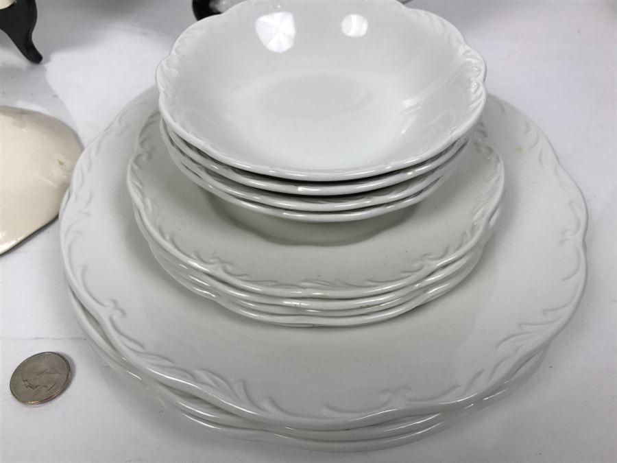 Vintage Johnson Brothers The Covered Bridge The Friendly Village China (See Photos For Condition) And Sterling Colonial English Ironstone J&G Meakin England China [Photo 16]