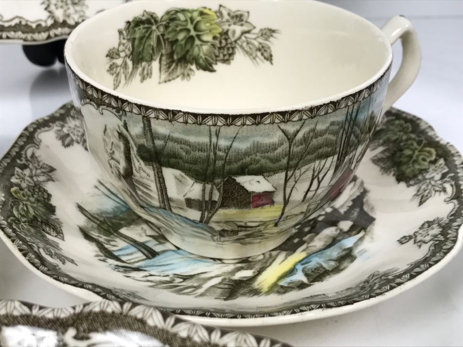 Vintage Johnson Brothers The Covered Bridge The Friendly Village China (See Photos For Condition) And Sterling Colonial English Ironstone J&G Meakin England China [Photo 5]