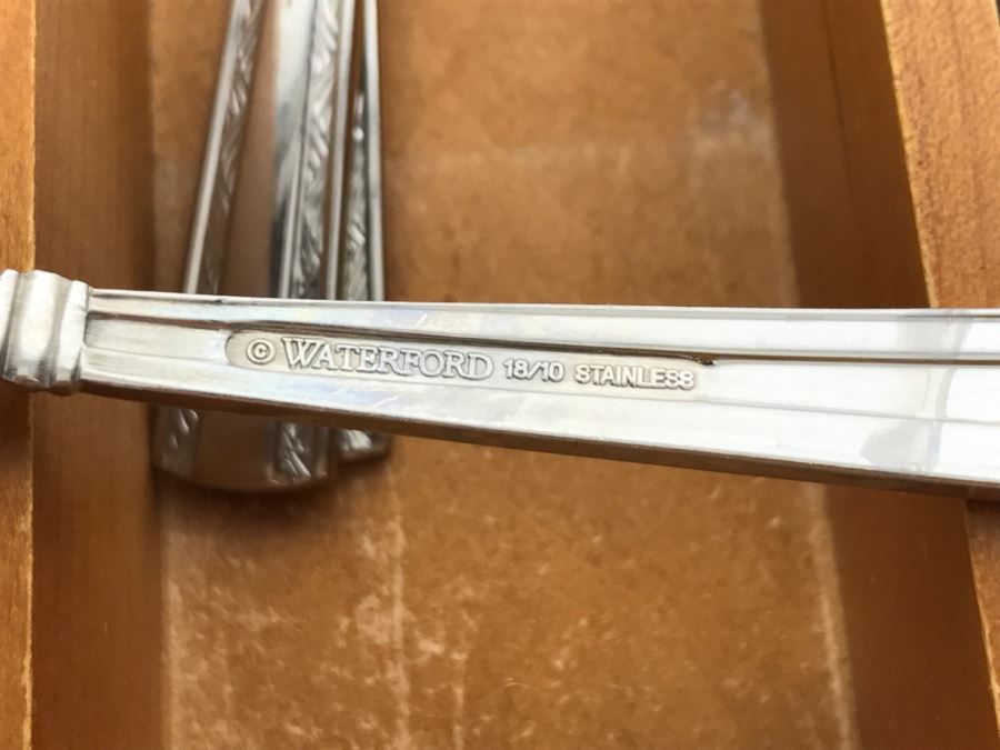 Waterford Stainless Flatware Set [Photo 6]