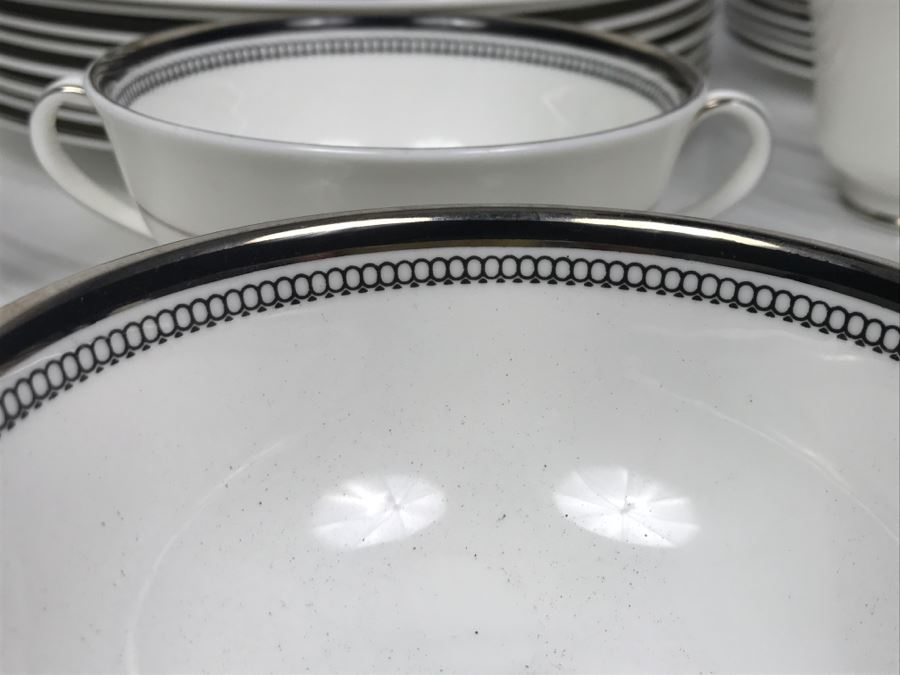 ROYAL DOULTON English Fine Bone China Set SARABANDE Pattern H 5023 [Photo 4]