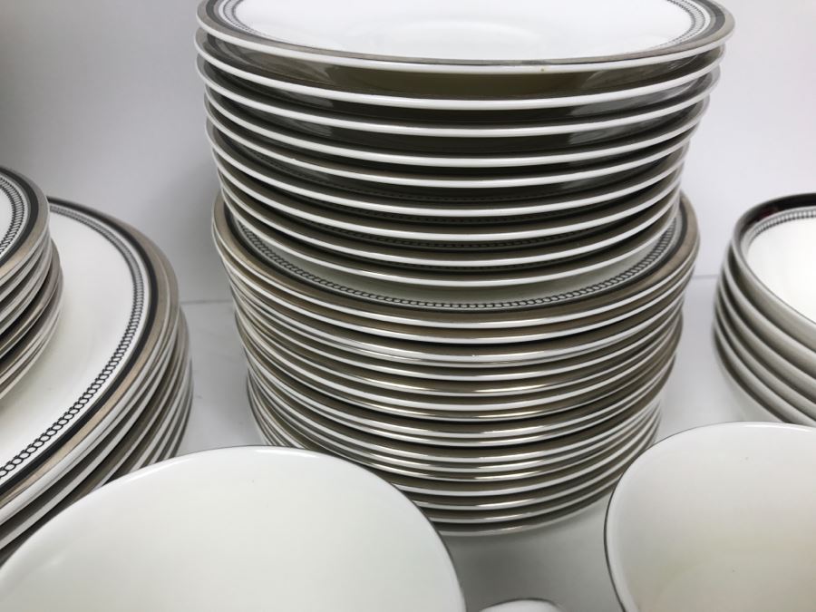 ROYAL DOULTON English Fine Bone China Set SARABANDE Pattern H 5023 [Photo 12]