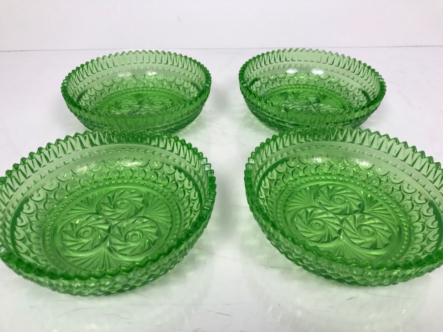 Set Of (4) Green Vaseline Glass Bowls