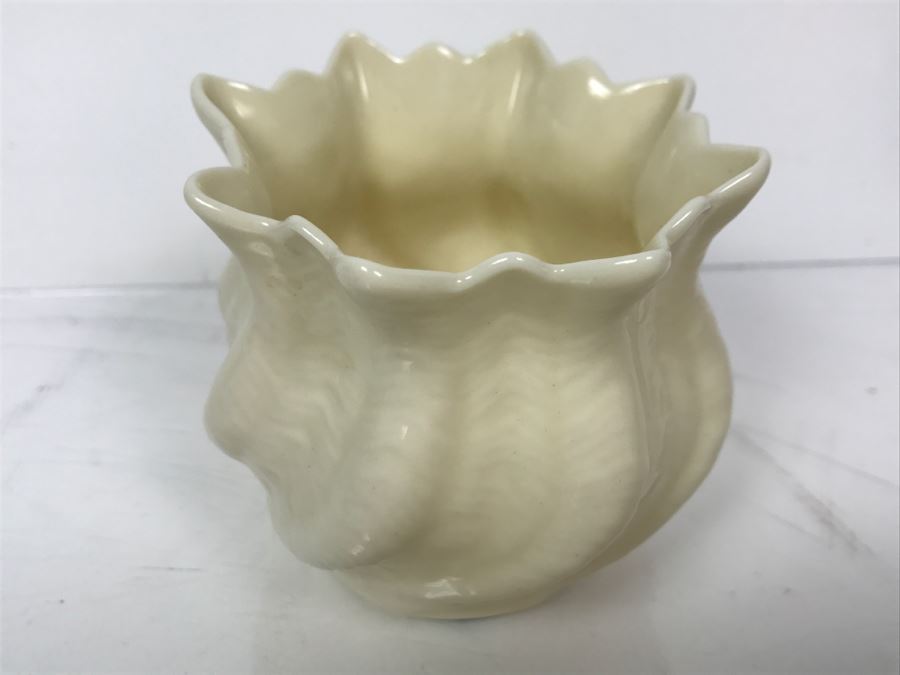 Asian Inkwell, Irish Belleek And Signed Porcelain [Photo 17]