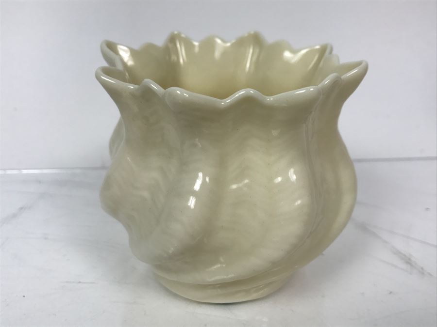 Asian Inkwell, Irish Belleek And Signed Porcelain [Photo 16]