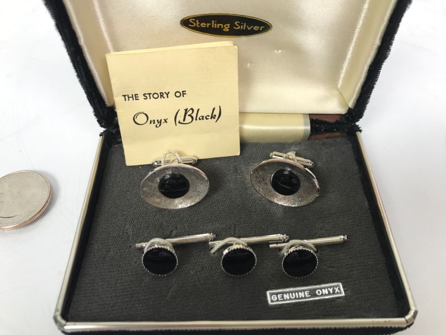 Vintage Sterling Silver And Black Onyx Cufflinks Set