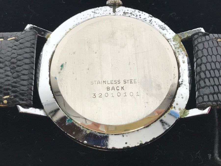 Vintage Louvic Mystery Dial Watch 17 Jewels Swiss [Photo 16]