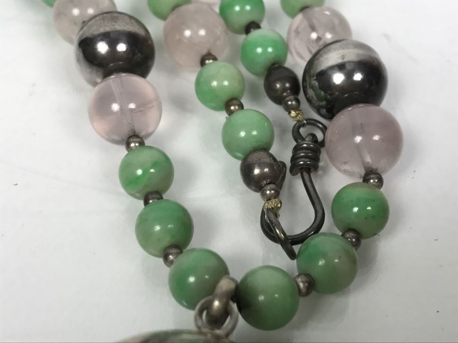 Sterling Silver Elephant Pendant Necklace With Stones And Sterling Beads 70g [Photo 2]