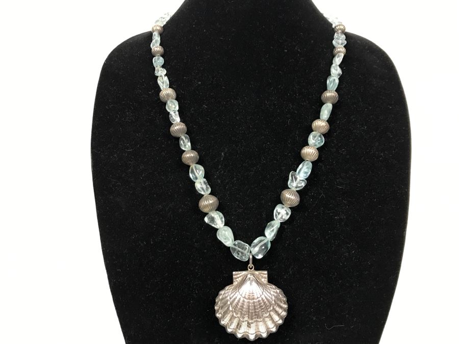 Sterling Silver Seashell Pendant Necklace With Sterling Beads 89g [Photo 1]