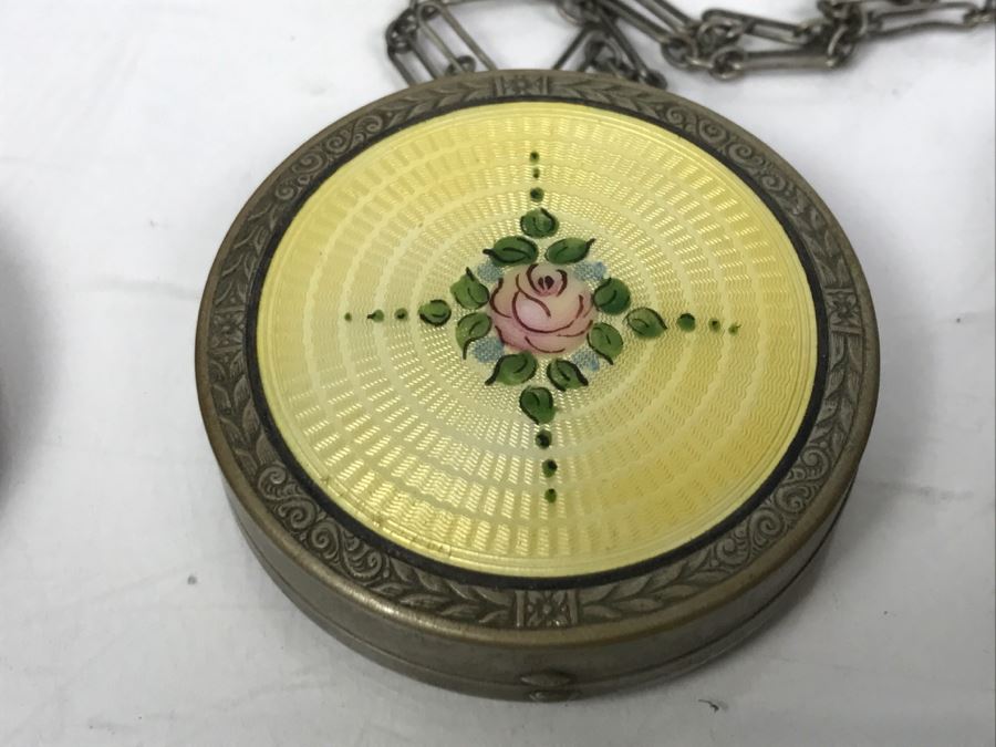 Collection Of Vintage Ladies Compacts [Photo 4]