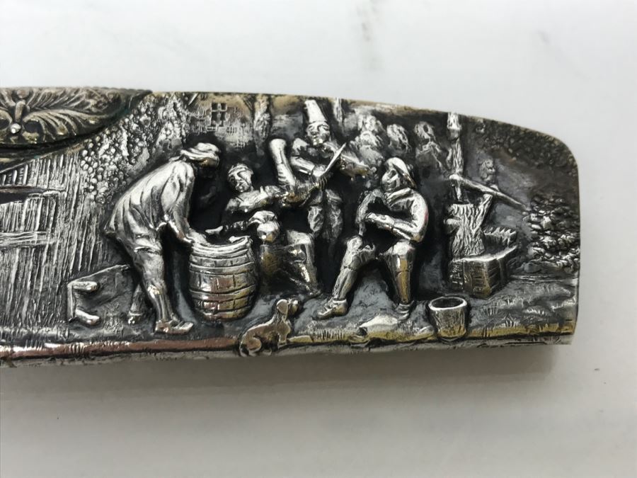 Vintage Dutch Repousse Zilpla 90 Silverplate Comb Case And Comb [Photo 5]