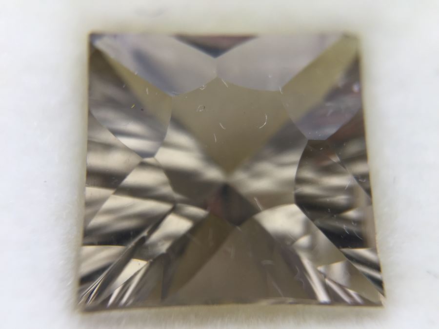 Champagne Quartz And Golden Quartz Gemstones [Photo 12]