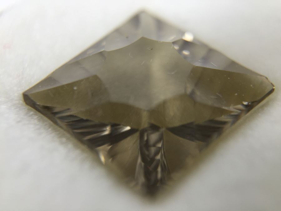 Champagne Quartz And Golden Quartz Gemstones [Photo 15]