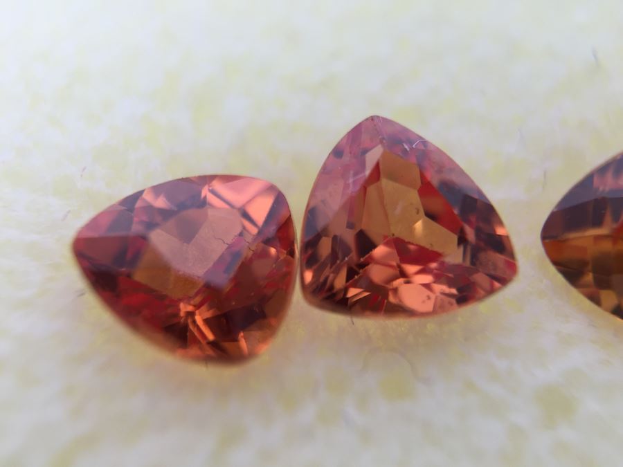 Assorted Garnets And Lab Created Parabella Gemstones [Photo 10]