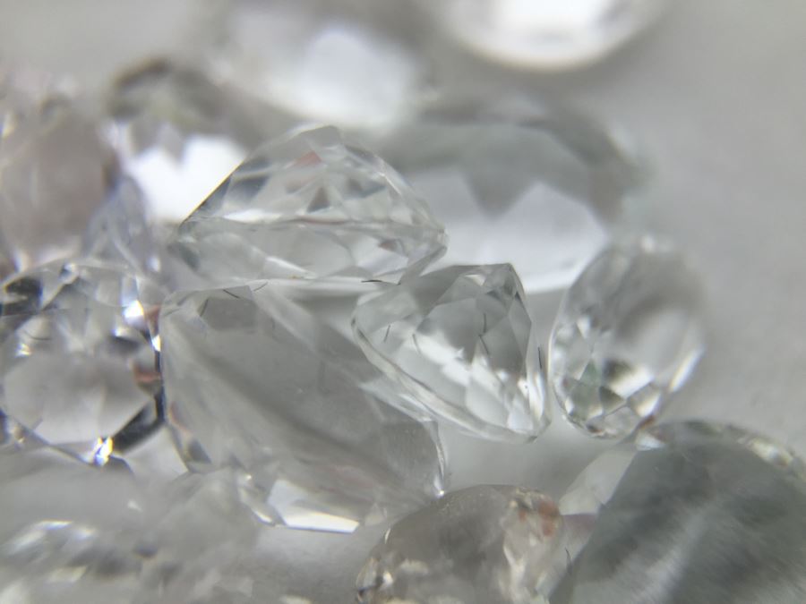 Assorted Mix Of Cubic Zirconia Stones [Photo 15]