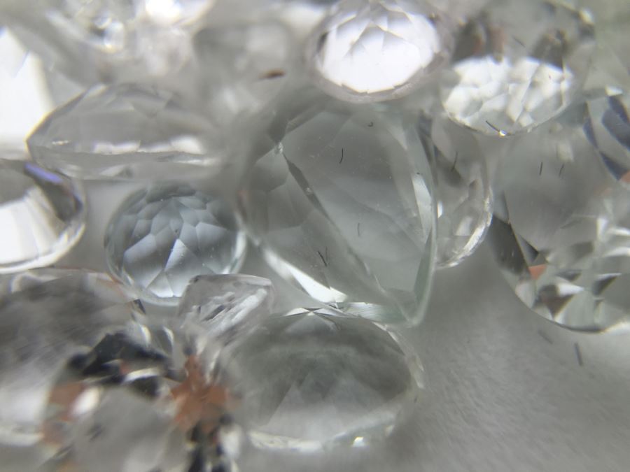 Assorted Mix Of Cubic Zirconia Stones [Photo 10]