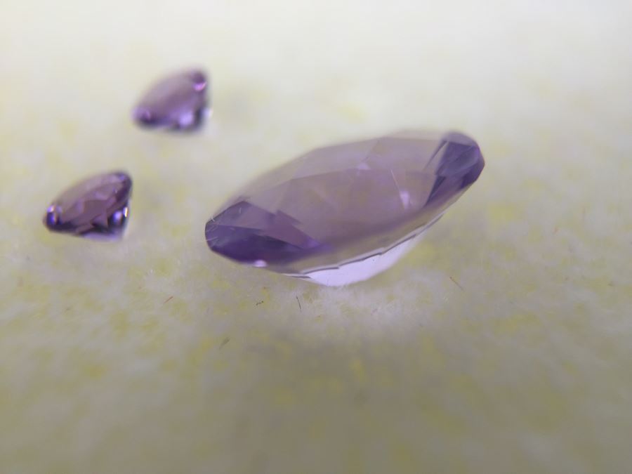 Amethyst Gemstones [Photo 8]