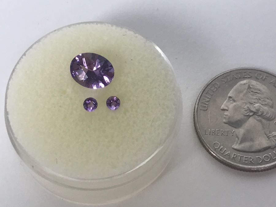 Amethyst Gemstones [Photo 1]