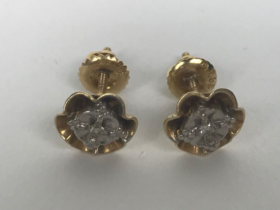 14K Yellow Gold .10Pt TW Diamond Screwback Earrings 2g [Photo 2]