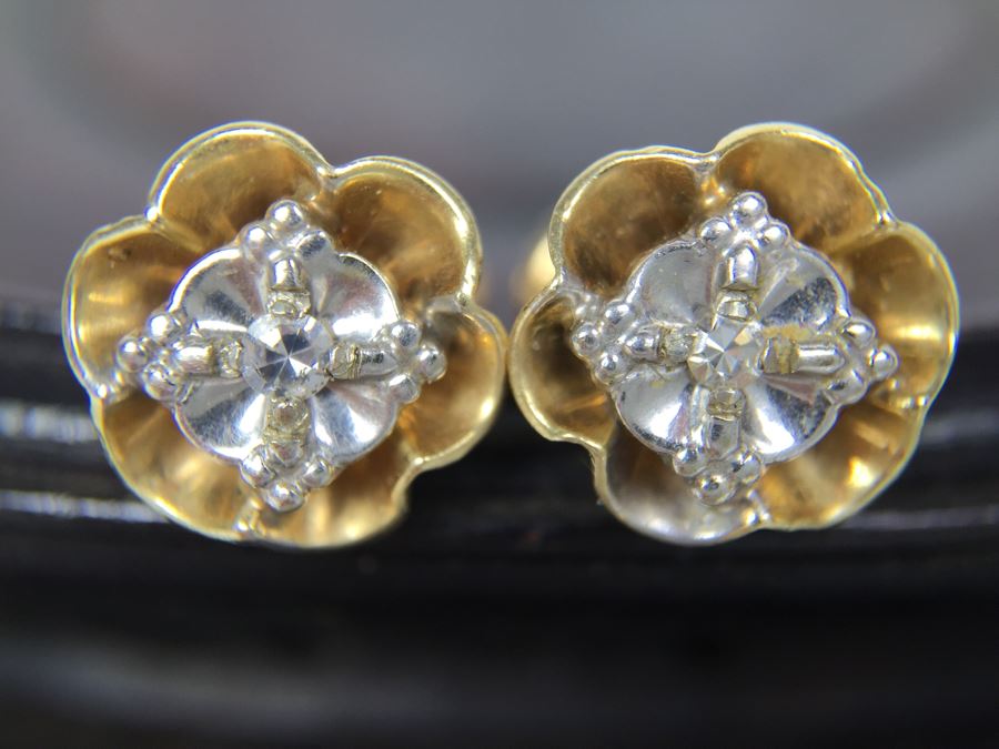 14K Yellow Gold .10Pt TW Diamond Screwback Earrings 2g [Photo 1]