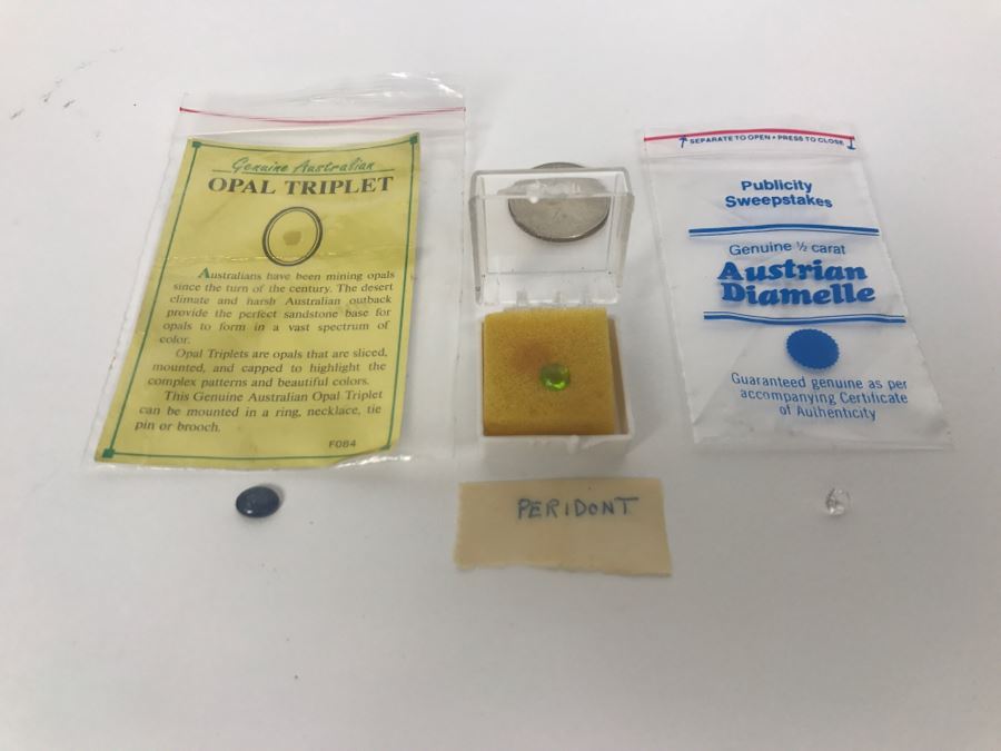 Gemstone Lot With Australian Opal Triplet, Peridont And Austrian Diamelle [Photo 2]