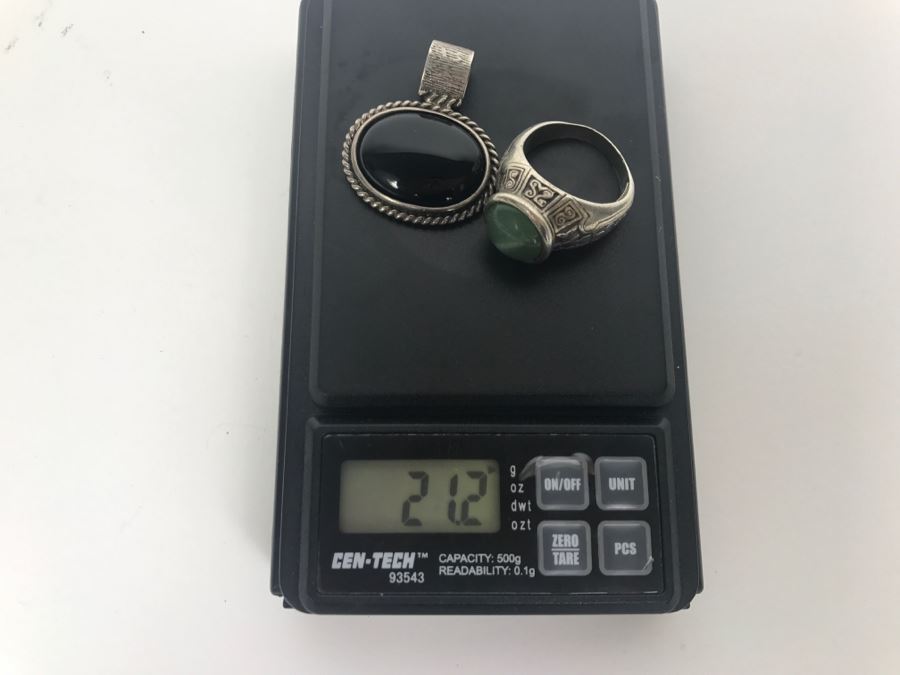 Vintage Sterling Silver Ring With Green Stone And Sterling Silver Black Onyx Pendant 21.2g [Photo 14]