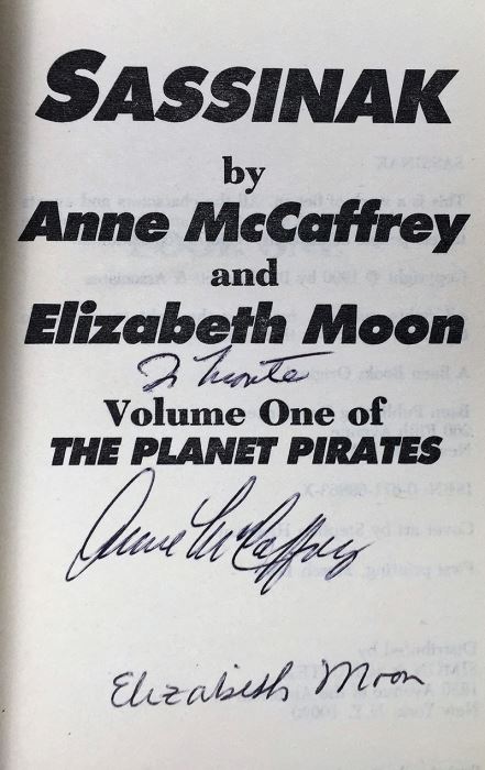 Anne McCaffrey Collection: Crisis on Doona, Sassinak, Generation Warriors, Dragonharper & Dragonfire (Pern/Crossroads Adventure) - Signed by Anne McCaffrey, Jody Lynn Nye & Elizabeth Moon [Photo 15]