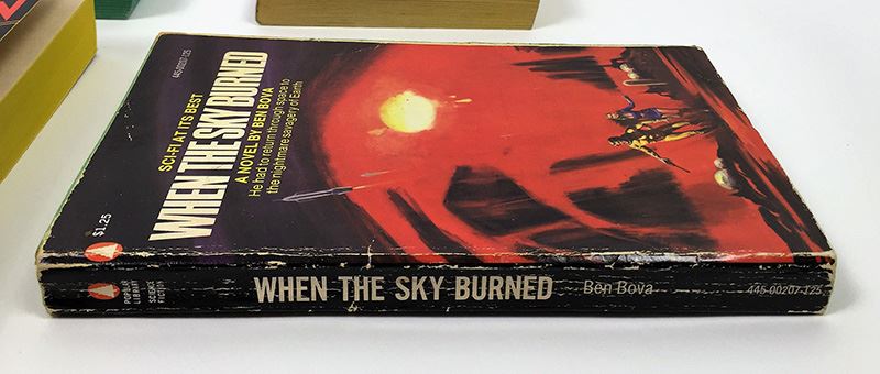 Ben Bova Collection: Voyagers, Kinsman, Star Watchman, Escape Plus, Battle Station & When the Sky Burned - Signed by Ben Bova [Photo 33]